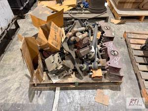 lot 326 image: Automotive truck parts.&nbsp...