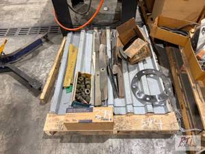 lot 394 image: Blades and metal supplies...