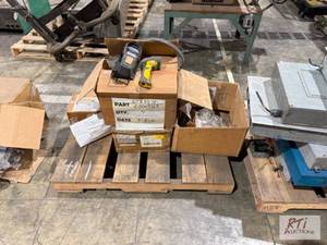 lot 411 image: Electrical parts...