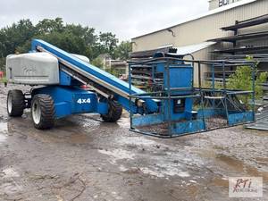 lot 8 image: Genis S-60 boom lift, 4WD, diesel e...