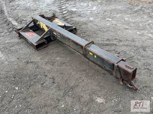 lot 15 image: Star Industries fork mounted boom p...