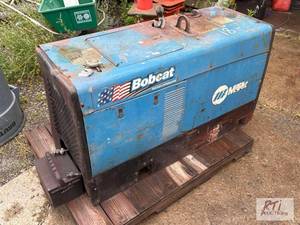 lot 18 image: Miller Bobcat 250 diesel welder gen...