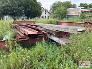 lot 31 image: Large amount of I beams, angle ir...