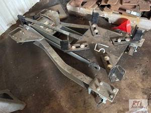 lot 51 image: Rolling engine jack...