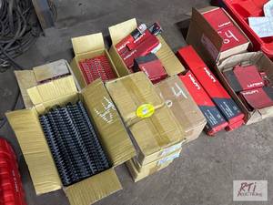 lot 64 image: Large quantity of Hilti fasteners...