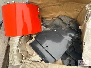 lot 2 image: Kubota discbine parts.&nbspLocated...