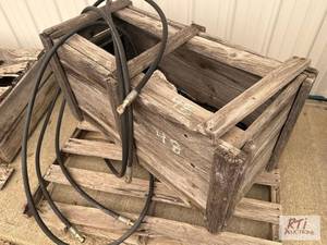 lot 48 image: New Holland subframe, implement cou...