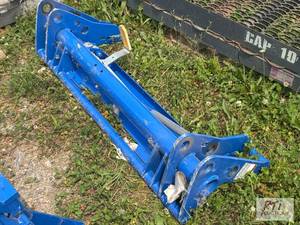 lot 81 image: New Holland loader euro style quick...