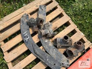 lot 112 image: Fertilizer parts and brackets.&nbsp...