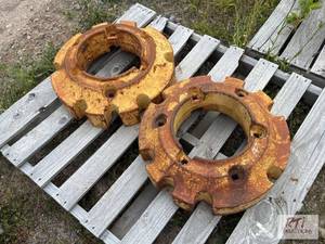lot 124 image: (1) Set of industrial rear wheel we...