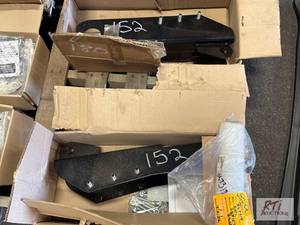 lot 152 image: (1) CKA166 thumbkit and (1) DKA148 ...