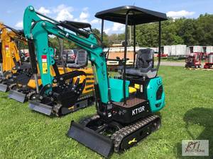 lot 16 image: CF Industry KT13R mini excavator, 1...
