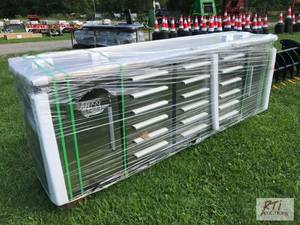lot 21 image: Chery Industrial 10ft 18-drawer too...