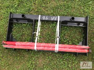 lot 119 image: Future dual prong bale spear for sk...