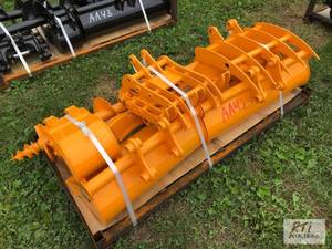 lot 163 image: Future mini excavator attachment ki...