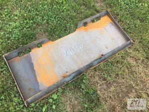 lot 186 image: Skid loader mounting plate. MDI It...