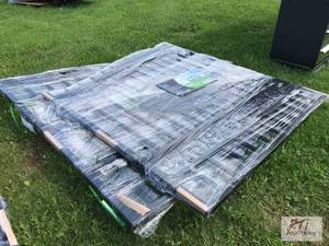 lot 249 image: Pair of 7ft bi parting driveway gat...