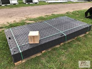 lot 252 image: 12X 4 x 8 plastic ground mats with ...