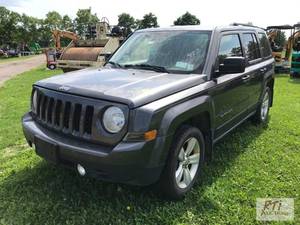 lot 26 image: 2014 Jeep Patriot SUV, Latitude edi...