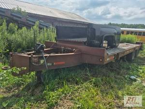 lot 45 image: 19ft Interstate Trailers dovetail t...
