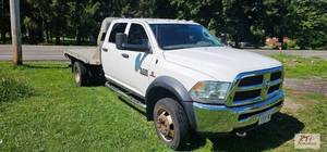 lot 49 image: 2014 Dodge Ram 5500 ST Truck. VIN ...