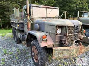 lot 62 image: 1976 AM General M35A2 military c...