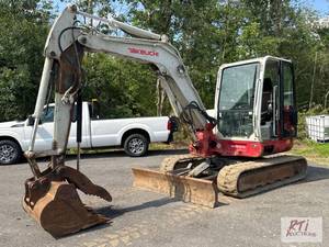 lot 73 image: 2017 Takeuchi TB260 mini excavat...