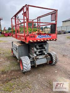 lot 87 image: 2014 Skyjack SJ6832RTE Electric Rou...