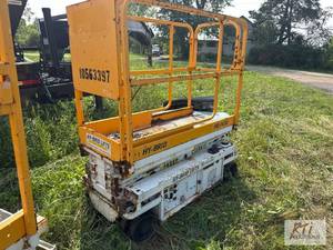 lot 91 image: Hy-Brid Lifts HB-1430 scissor li...