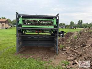 lot 94 image: Portable screening planttopsoil sc...