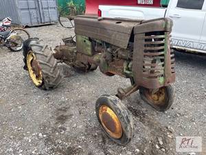 lot 108 image: John Deere Model M tractor. For par...