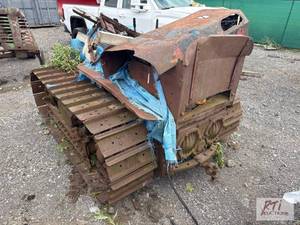 lot 111 image: 1930s International Harvester T20 c...