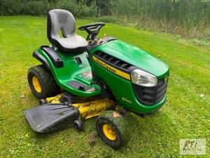 lot 124 image: John Deere D140 lawn tractor. 93 ho...