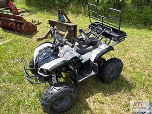 lot 132 image: Coolster kids ATV. Condition unk...