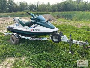 lot 133 image: Sea-Doo GTX Bombardier jet ski. VIN...