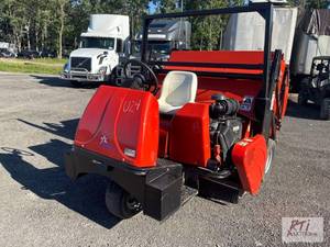 lot 135 image: Smithco 76-000-DF Sweep Star 60 ...