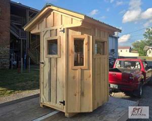 lot 151 image: 5 ft x 5 ft hunting shack. 8 window...