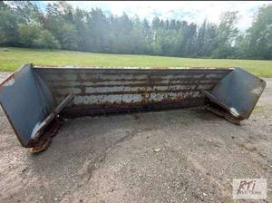 lot 161 image: Scoop-Dogg 14ft snow pusher box plo...