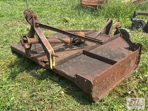 lot 172 image: Long MFG Co. Model 502 rotary mower...