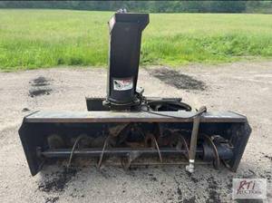 lot 185 image: Bobcat SB200 snow blower. 72 in wid...