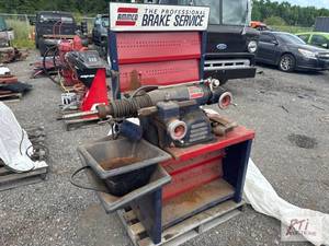 lot 225 image: AMMCO Model 4000 SafeTurn brake ...
