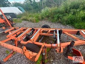 2002 Woodmizer LT40 hydraulic porta...