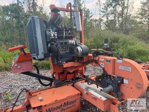 2002 Woodmizer LT40 hydraulic porta...