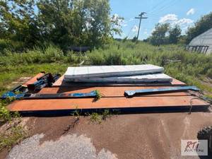 lot 230 image: 18,000LBS Rotary Lift. Worked when ...
