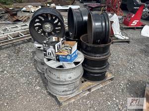 lot 250 image: Pallet containing (8)&nbsp6 lug Ch...