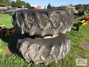 lot 264 image: (2) 18.4-34 tractor duals. Item is ...