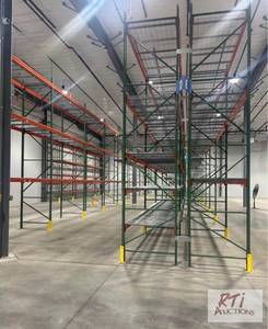 lot 265 image: Pallet Racking. 16FT Tall, 42IN Dee...