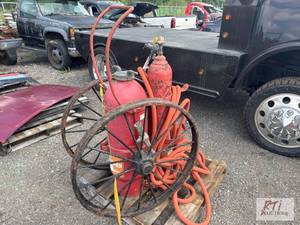 lot 327 image: Vintage fire extinguisher. This ...