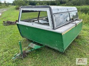 lot 329 image: Trailer-mounted storage container w...