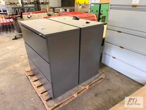 lot 459 image: (5) Filing cabinets.&nbspThe item ...